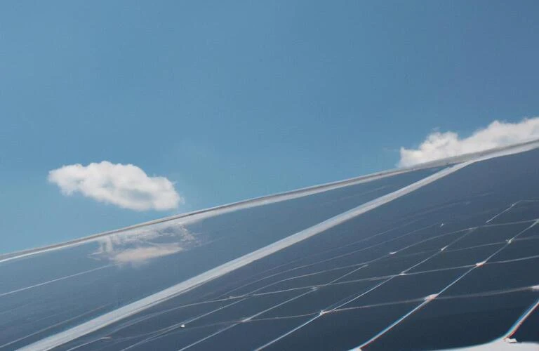 太陽光で電気を発電！より環境に優しい暮らしを実現