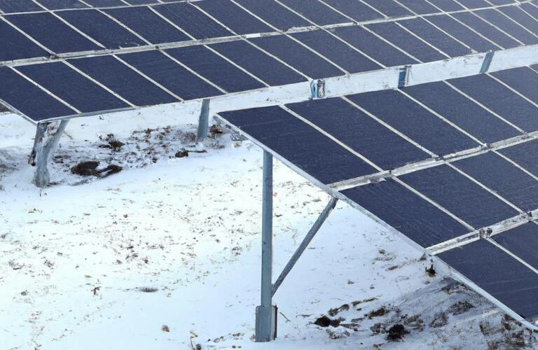 冬休みを利用して、太陽光発電の導入を考えてみませんか？