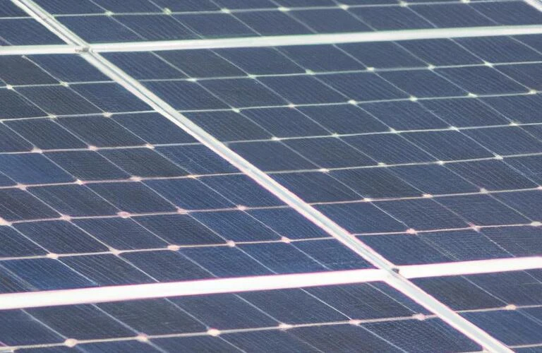 太陽光パネルで家庭の電気をスマートに管理しよう