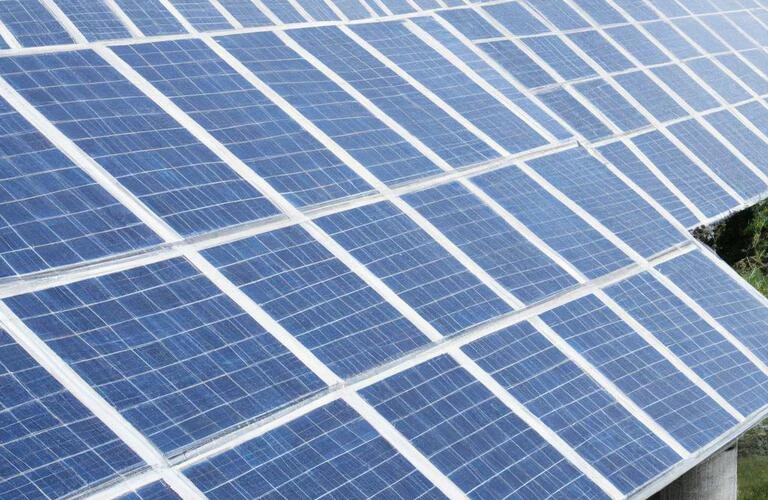 熊本の未来を創る！太陽光発電業界で新しいキャリアを築こう！