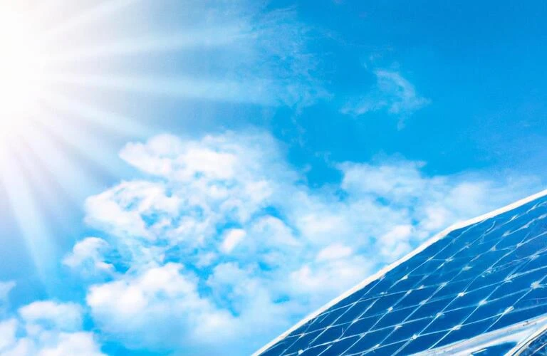 家族の未来を照らす、太陽光発電の力を一緒に考えよう。