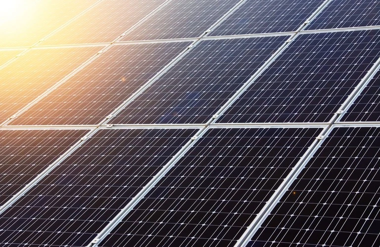 太陽光エネルギーを活用して節電と削減効果を実感しよう