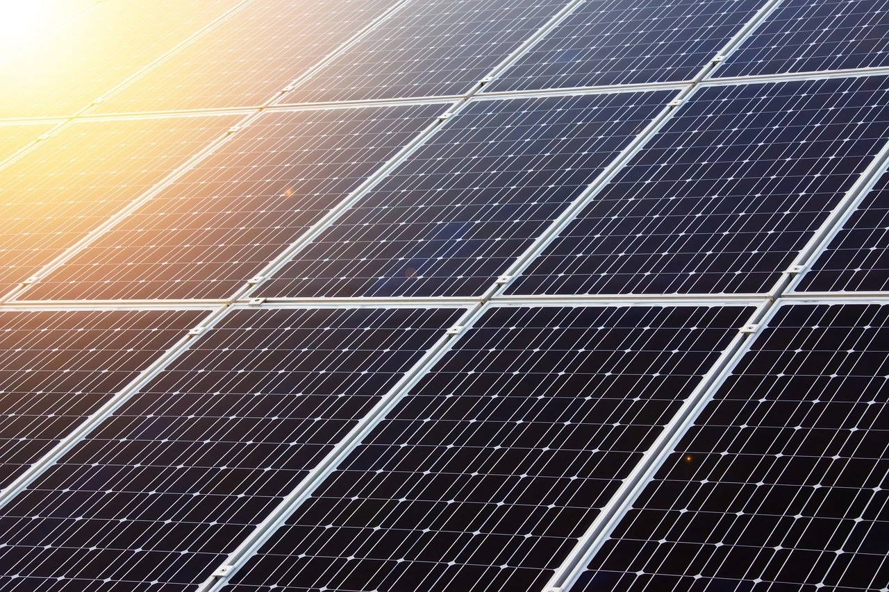 太陽光エネルギーを活用して節電と削減効果を実感しよう